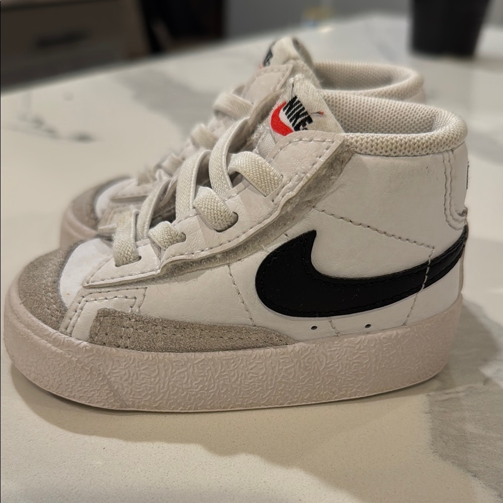 Nike Mid Blazer ‘77